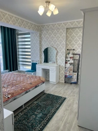 Квартира, 3 комнаты, 90 м²