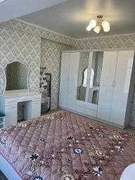 Квартира, 3 комнаты, 90 м²