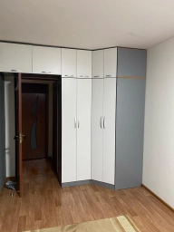 Квартира, 3 комнаты, 58 м²