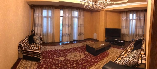 Квартира, 3 комнаты, 100 м²