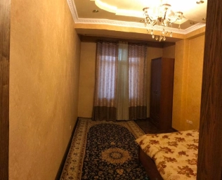 Квартира, 3 комнаты, 100 м²