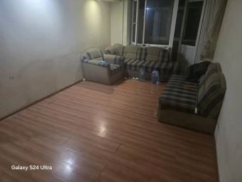 Квартира, 4 комнаты, 100 м²