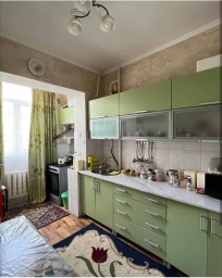 Продажа квартиры, Вторичка, 3 комнаты, 80 м², Собственник