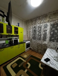 Продажа квартиры, Вторичка, 3 комнаты, 70 м², Собственник