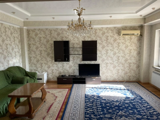 Квартира, 2 комнаты, 94 м²