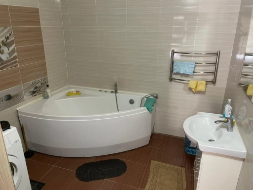 Квартира, 2 комнаты, 94 м²