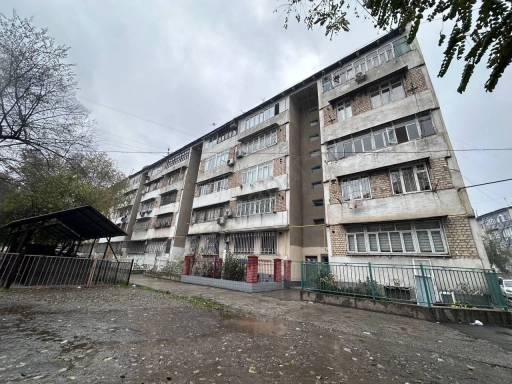 Продажа квартиры, Вторичка, 3 комнаты, 70 м², Собственник